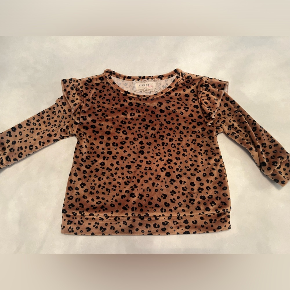 Leopard Print Kids Matching Set - Picture 2 of 5